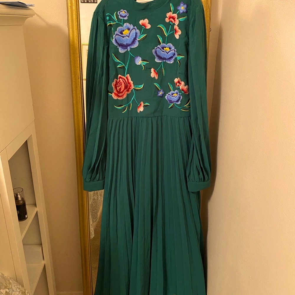 NEW ASOS dress, never worn, still has tags.